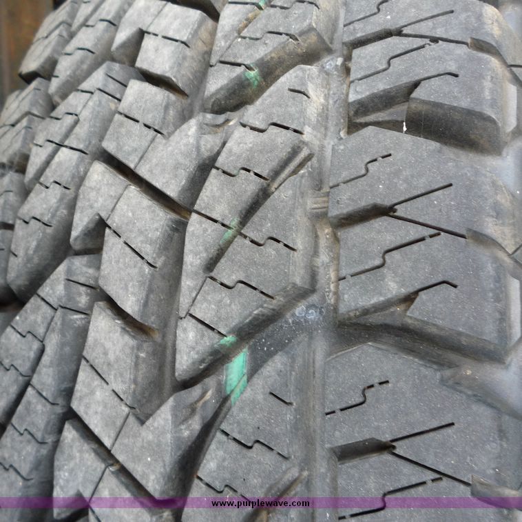 image for item 2155 2001 Dodge Ram 1500 extended cab pickup