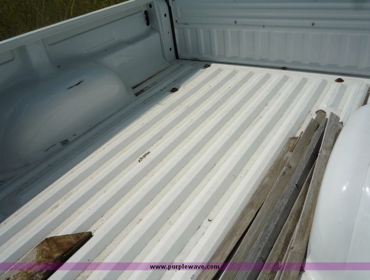 image for item 2158 2001 Ford Ranger extended cab pickup