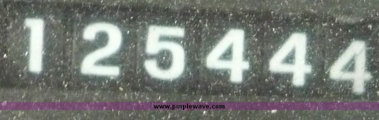 image for item 2165 1998 Ford Crown Victoria Police Intercepter