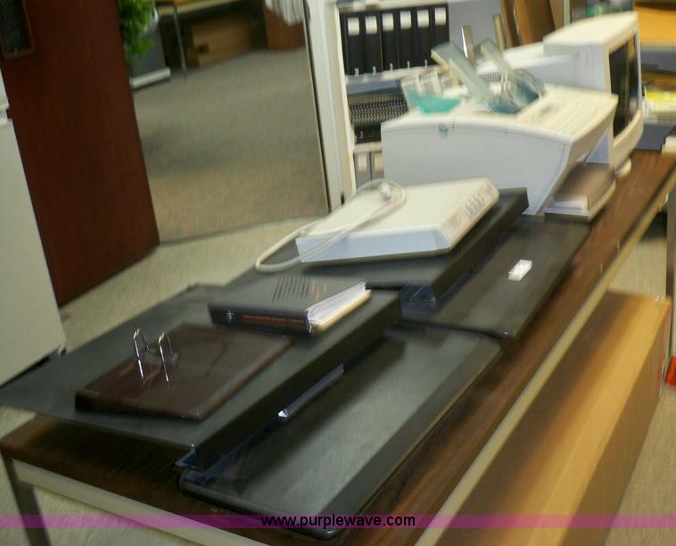 image for item 3430 Assorted electronics supplies