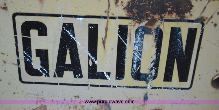 image for item 3673 1972 Galion T-500A Grade-o-matic motor grader