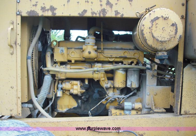 image for item 3673 1972 Galion T-500A Grade-o-matic motor grader