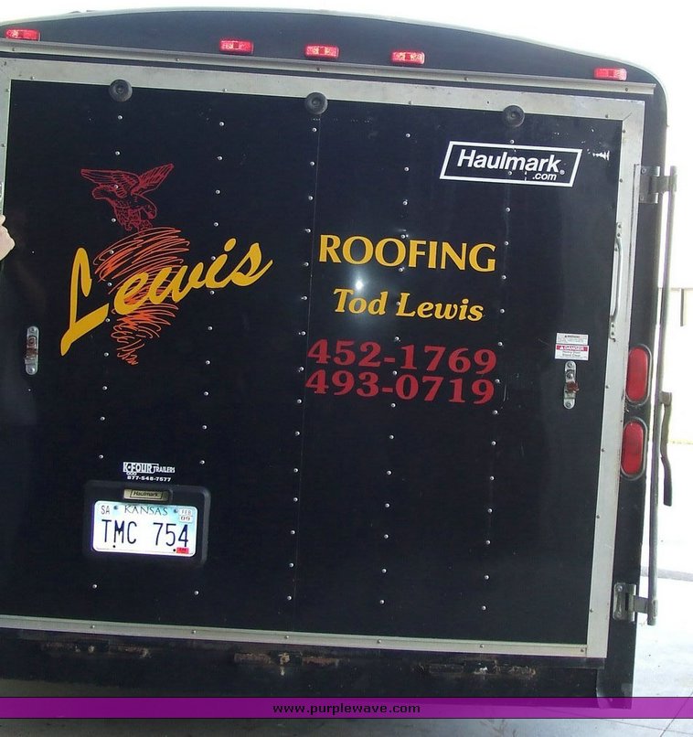 image for item 6066 2001 Haulmark 16' enclosed trailer