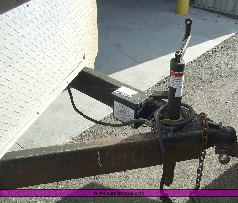 image for item 6066 2001 Haulmark 16' enclosed trailer