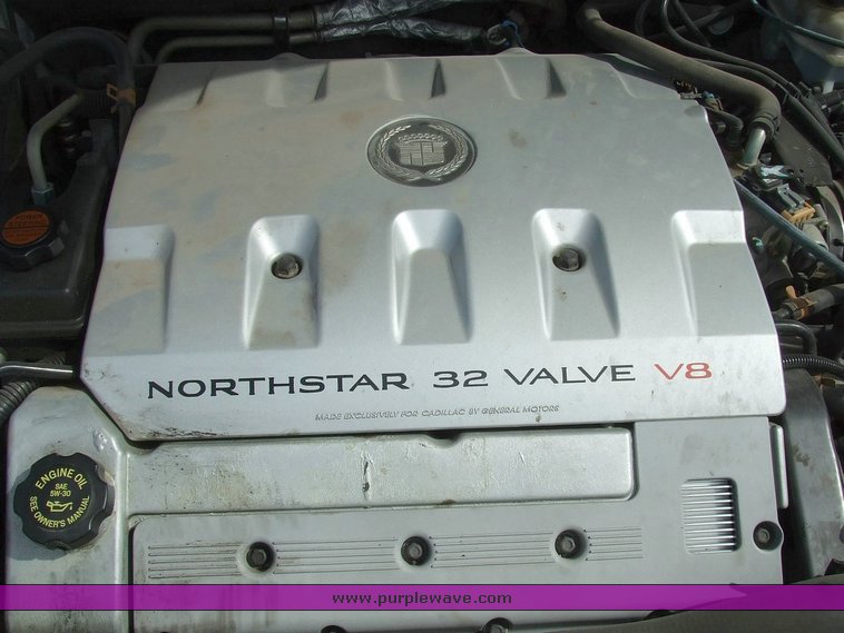 image for item 6075 2000 Cadillac Deville