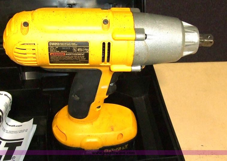 image for item 6126 DeWalt 18 volt impact driver with case