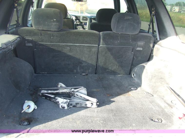 image for item 6228 2001 Chevrolet Blazer