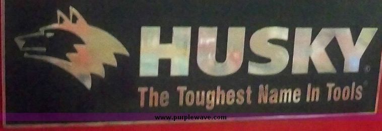 image for item 7100 Husky Grizzly tool box