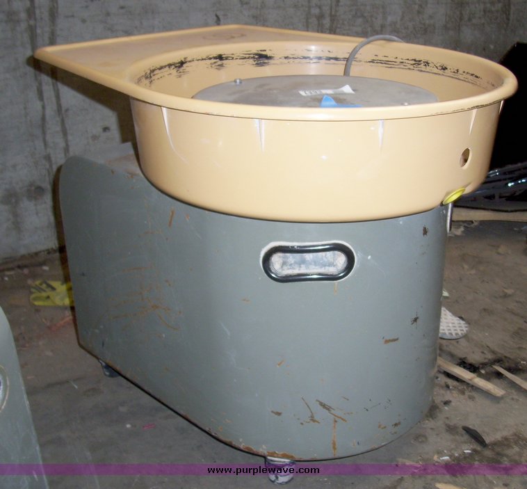 ShimpoWest Pottery Wheel in Wichita, KS Item 7293 sold Purple Wave