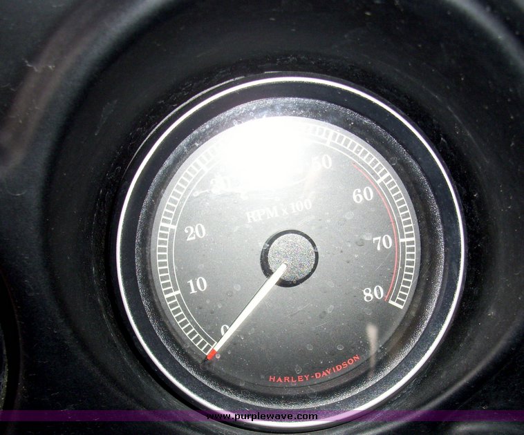 image for item 7389 2006 Harley Electraglide motorcycle