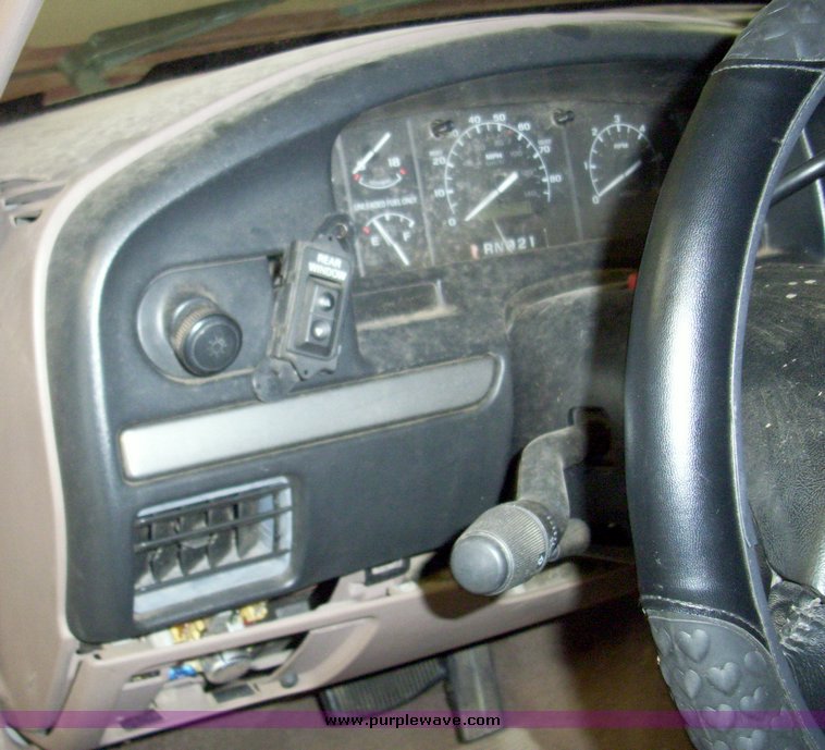 image for item 7420 1991 Ford Bronco Eddie Bower edition