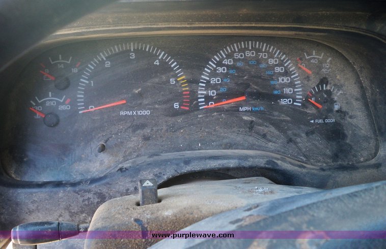 image for item 7429 2000 Dodge Dakota Sport
