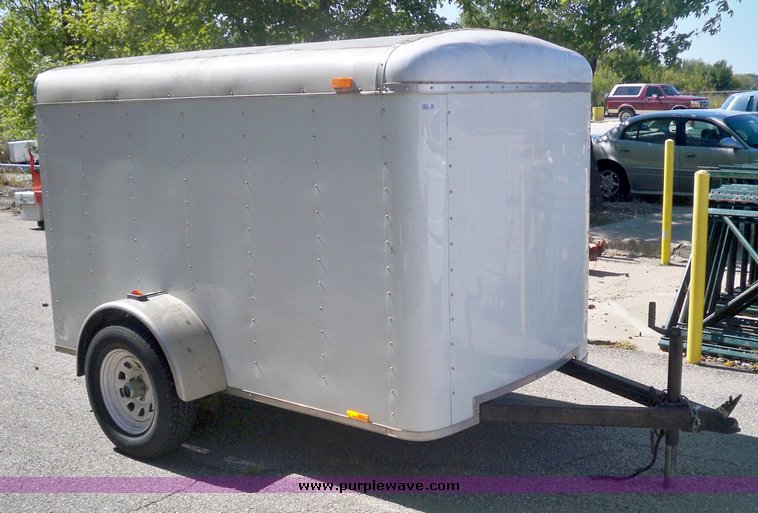 image for item 7431 5' x 8' enclosed trailer