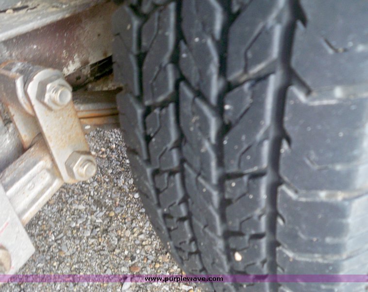 image for item 7433 Two horse tandem axle trailer