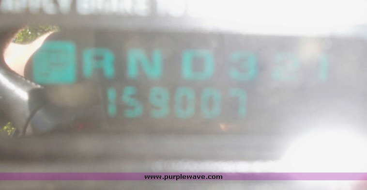 image for item 7438 2000 Chevrolet Z71 extended cab truck