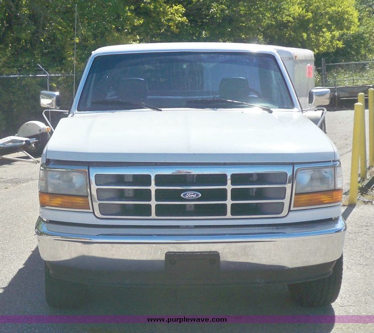 image for item 7440 1995 Fo F-150