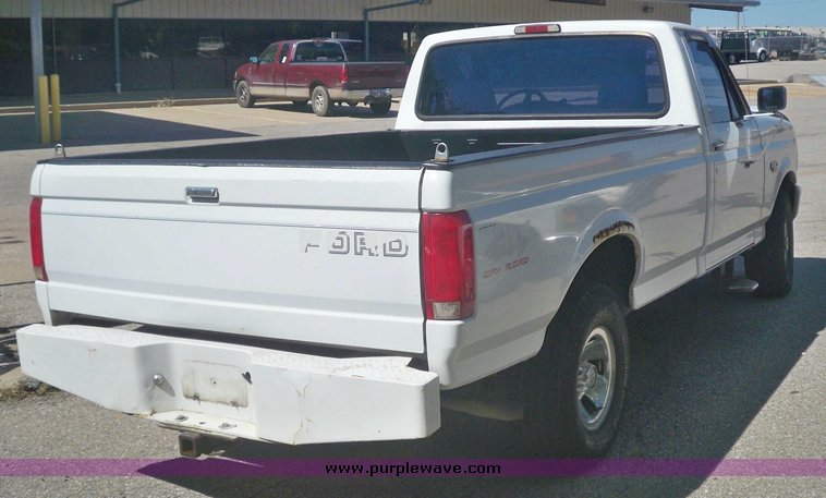 image for item 7440 1995 Fo F-150