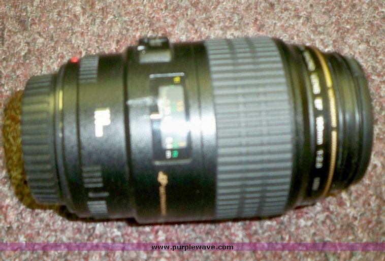 image for item 7443 Canon Mark II EOS 5D SLR camera