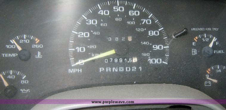 image for item 7799 1995 Chevrolet S-10 pickup