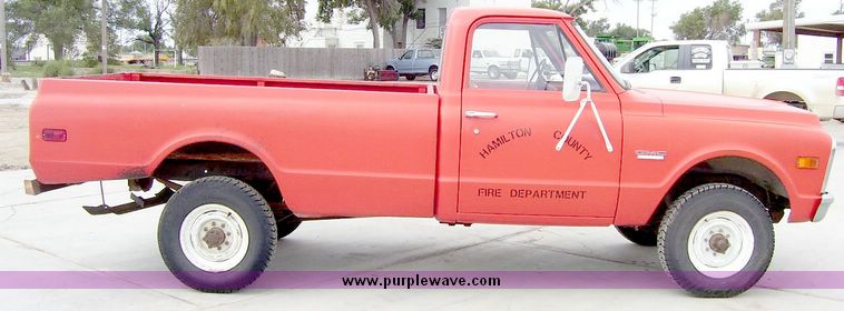 image for item 8787 1969 GMC 3/4 ton Pickup