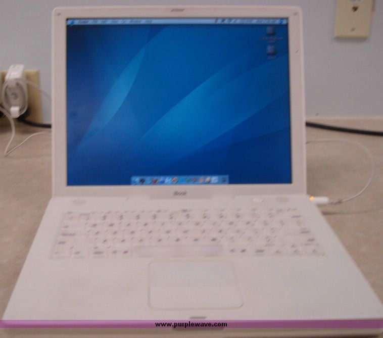 image for item 8875 Macintosh iBook laptop computer