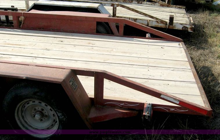 image for item 8689 1999 J&S 16' flat bed trailer