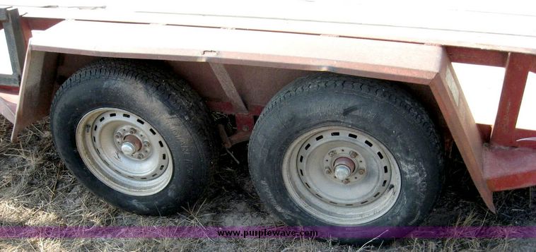 image for item 8689 1999 J&S 16' flat bed trailer