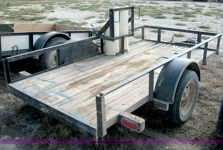 image for item 8693 10' utility trailer
