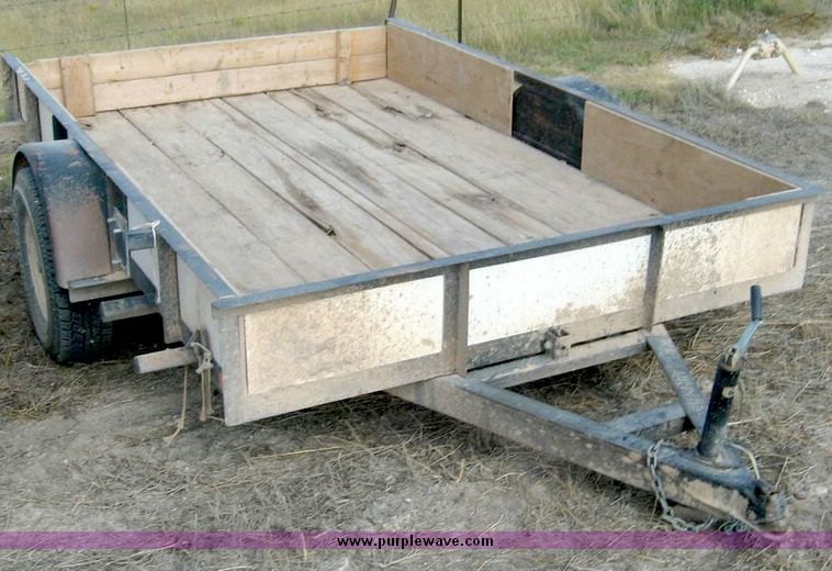 image for item 8694 10' utility trailer with tilt bed