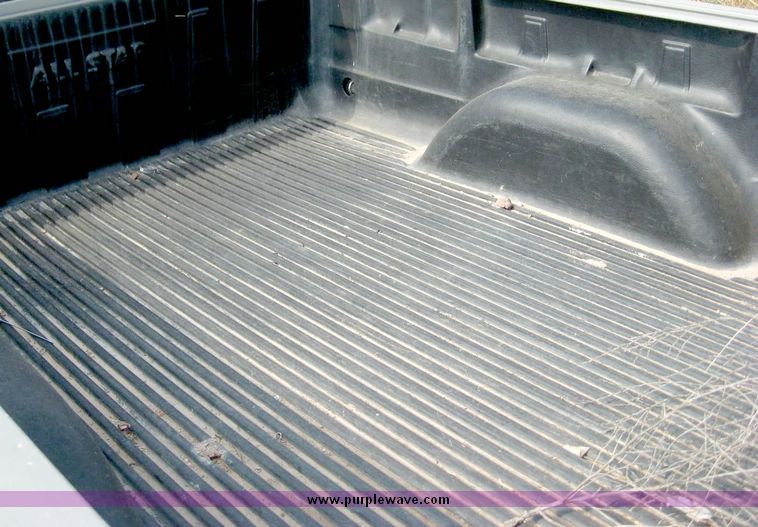 image for item 8696 1999 Chevrolet K1500 Silverado extended cab pickup truck