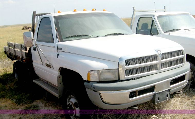 image for item 8698 1998 Dodge Ram 3500 pickup truck