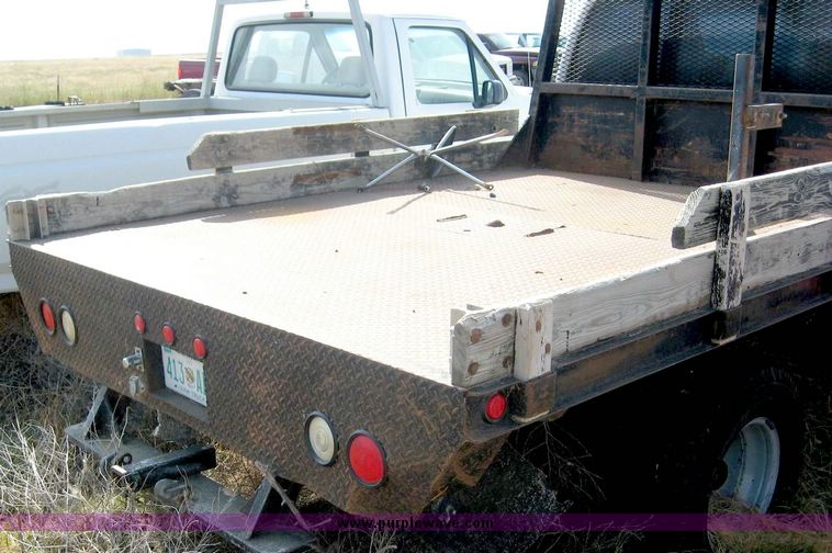 image for item 8698 1998 Dodge Ram 3500 pickup truck