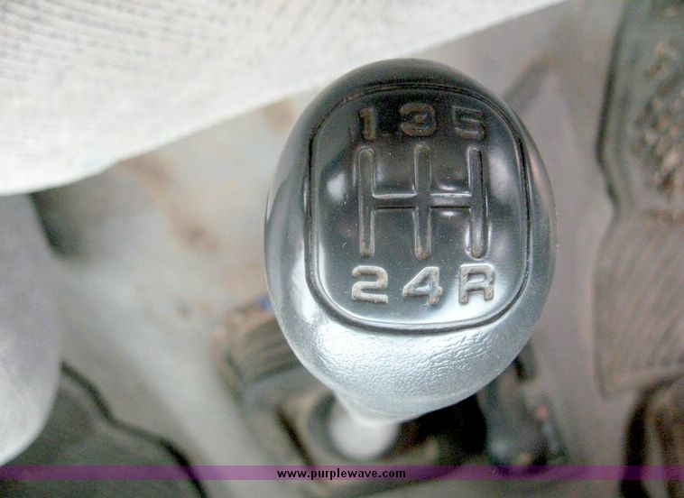 image for item 8702 1995 GMC Sierra K1500 extended cab pickup truck