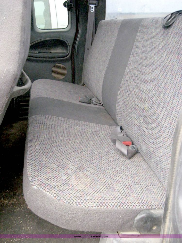 image for item 8704 2001 Dodge Ram 2500 Quad extended cab pickup truck