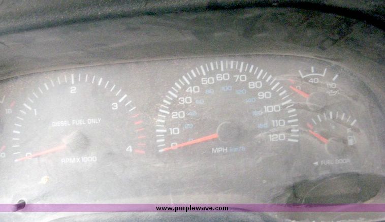 image for item 8704 2001 Dodge Ram 2500 Quad extended cab pickup truck