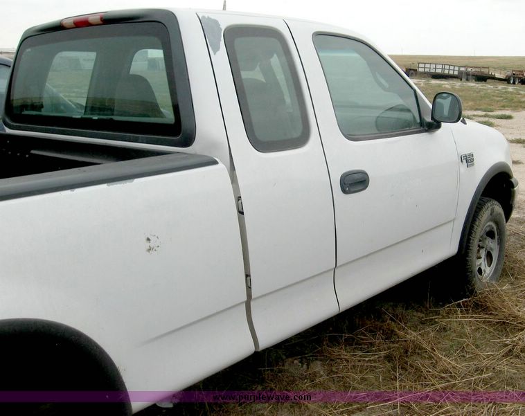image for item 8707 1999 Ford F150 extended cab pickup truck