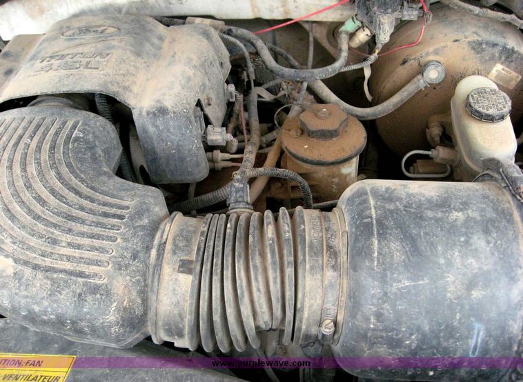 image for item 8707 1999 Ford F150 extended cab pickup truck