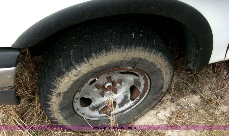 image for item 8707 1999 Ford F150 extended cab pickup truck