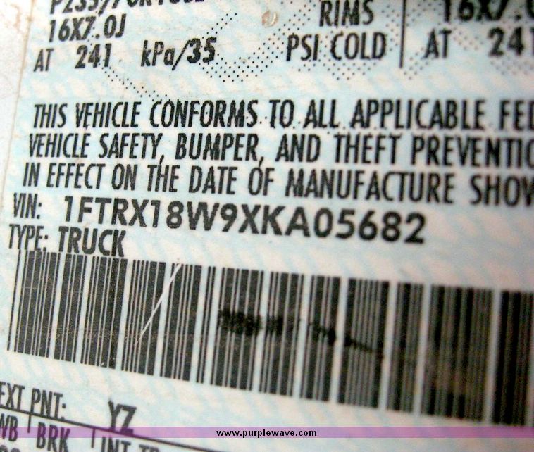 image for item 8707 1999 Ford F150 extended cab pickup truck