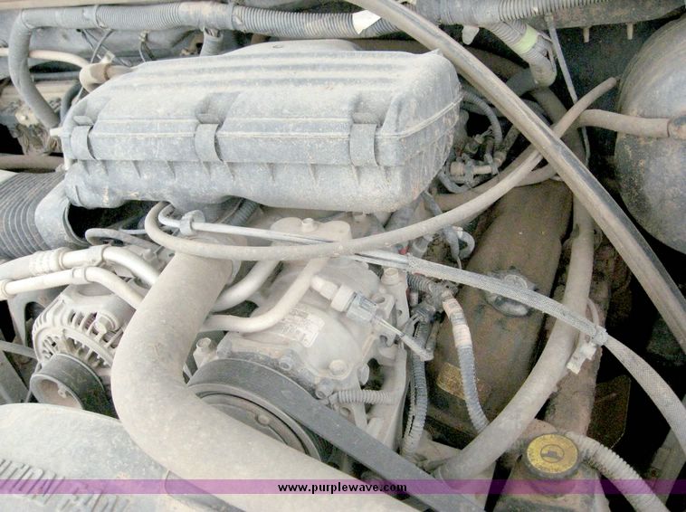 image for item 8708 2001 Dodge Ram 1500 pickup truck