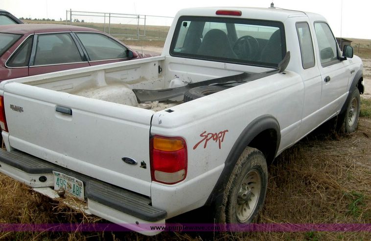 image for item 8723 1999 Ford Ranger extended cab pickup