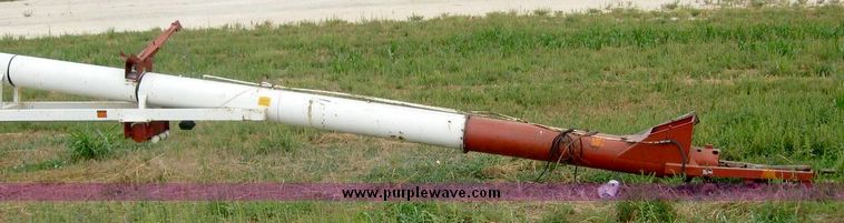 image for item 8729 Feterl 120' portable grain transfer auger