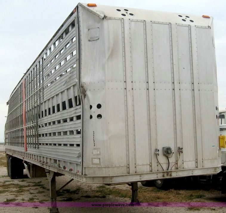 image for item 8732 1995 Barrett aluminum double deck straight trailer