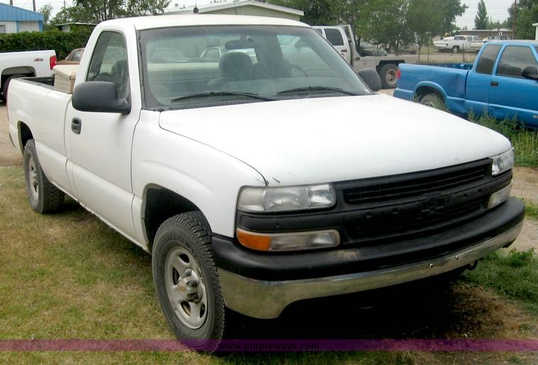 image for item 8737 2000 Chevrolet K1500 Silverado pickup