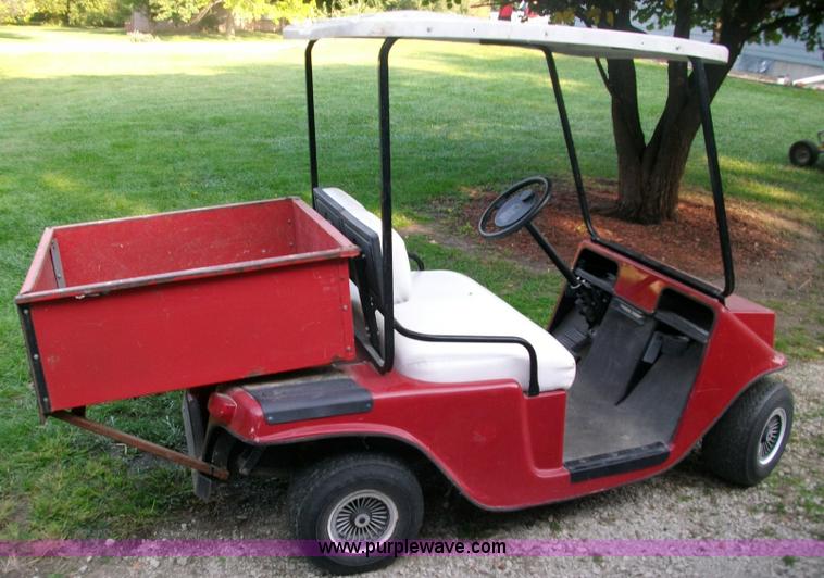 image for item 1500 American Pride electric golf cart