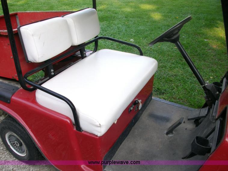 image for item 1500 American Pride electric golf cart