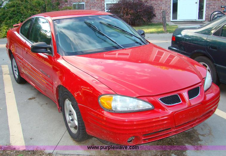 image for item 1504 2001 Pontiac Grand Am SE