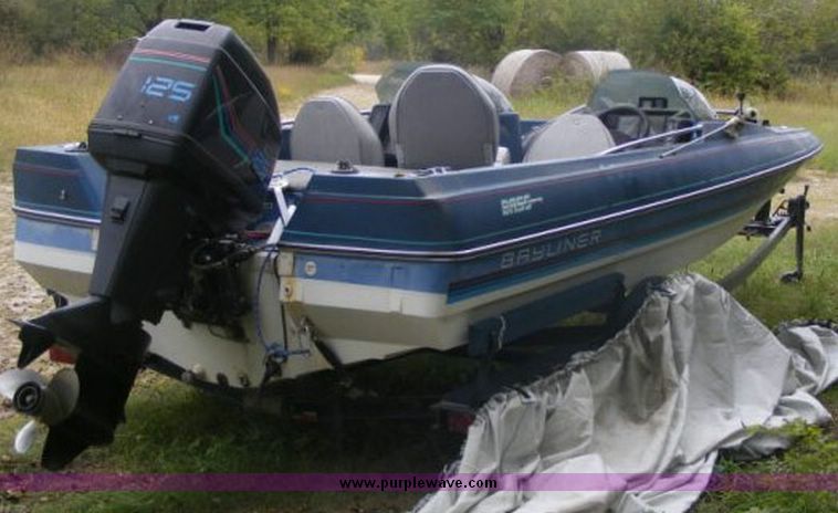 image for item 2018 1987 Bayliner Trophy boat