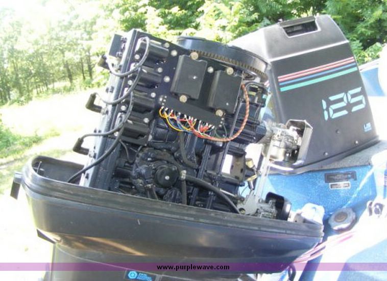 image for item 2018 1987 Bayliner Trophy boat