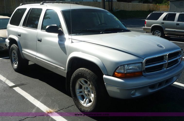 image for item 2177 2003 Dodge Durango SLT SUV